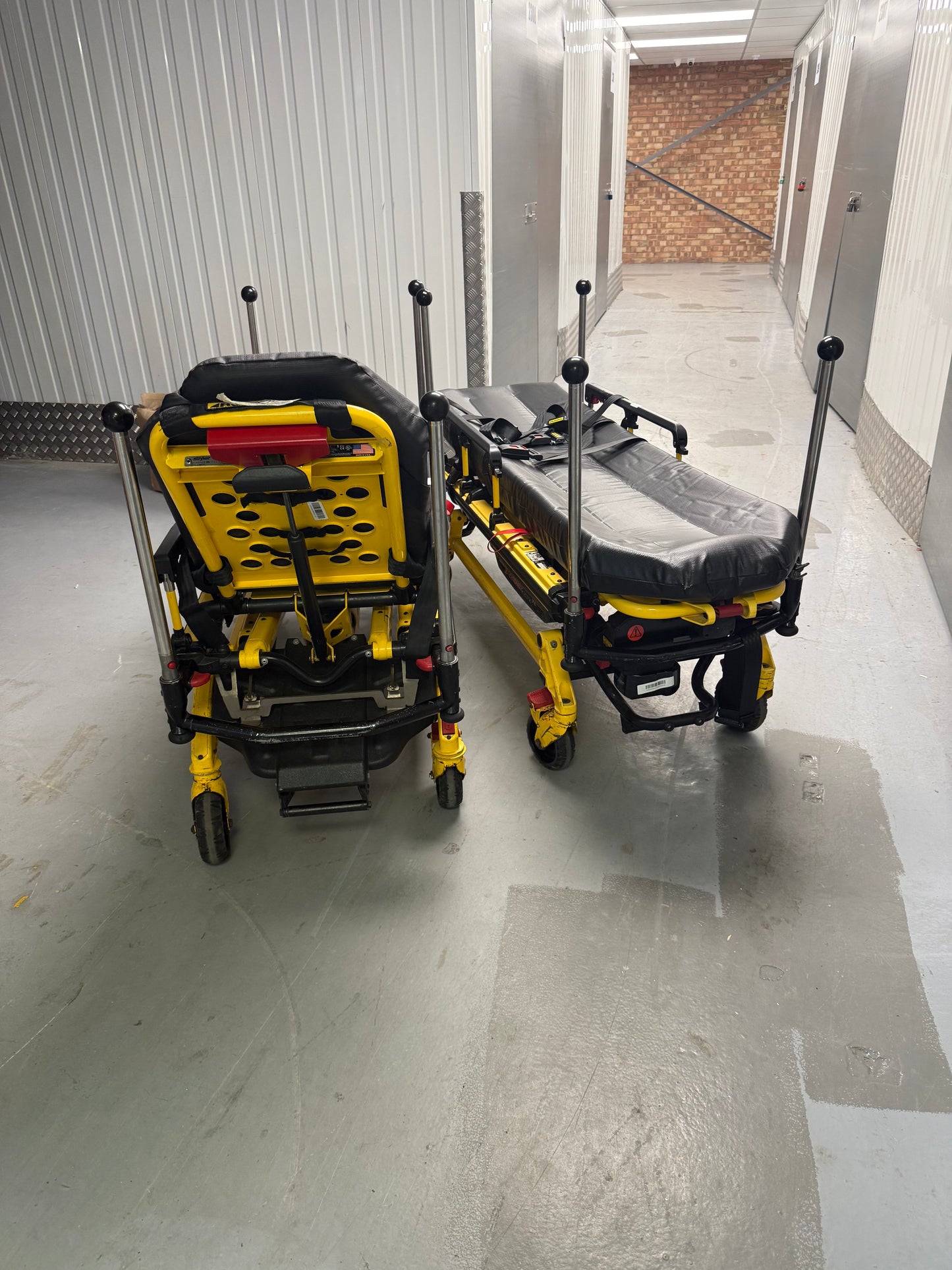 Stryker 6550 Power-Pro TL Ambulance Stretcher with Battery & Charger